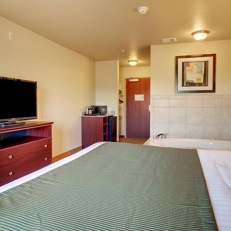 Charlestown Inn - Charlestown ภายนอก รูปภาพ